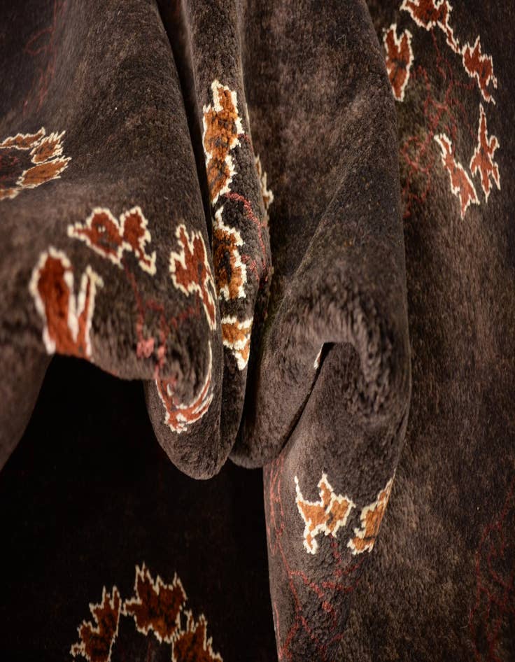 Detail image of 6' 7 x 9' 9 Hand Knotted Kashkuli Gabbeh Oriental Wool Rug