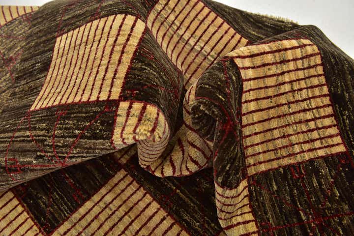 5' 9 x 8' Hand Knotted Kashkuli Gabbeh Wool Rug