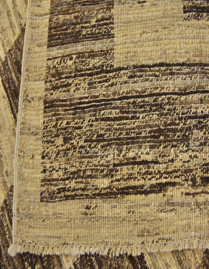 Detail image of 6' 6 x 9' 8  Hand Knotted Kashkuli Gabbeh Wool Rug
