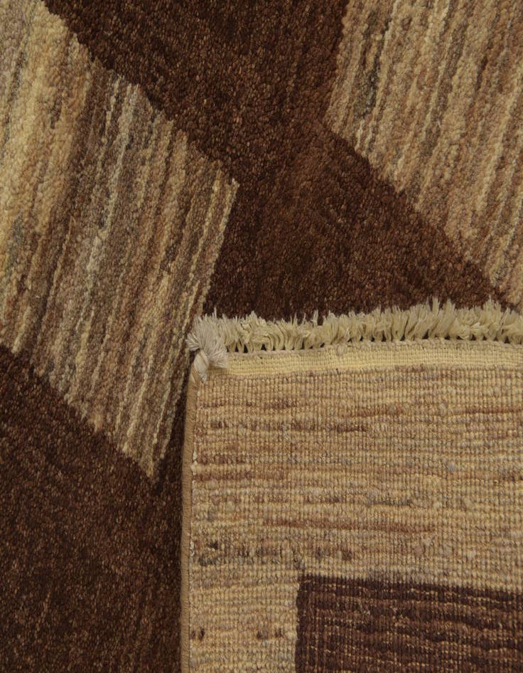 Detail image of 4' 6 x 7' 2  Hand Knotted Kashkuli Gabbeh Oriental Wool Rug
