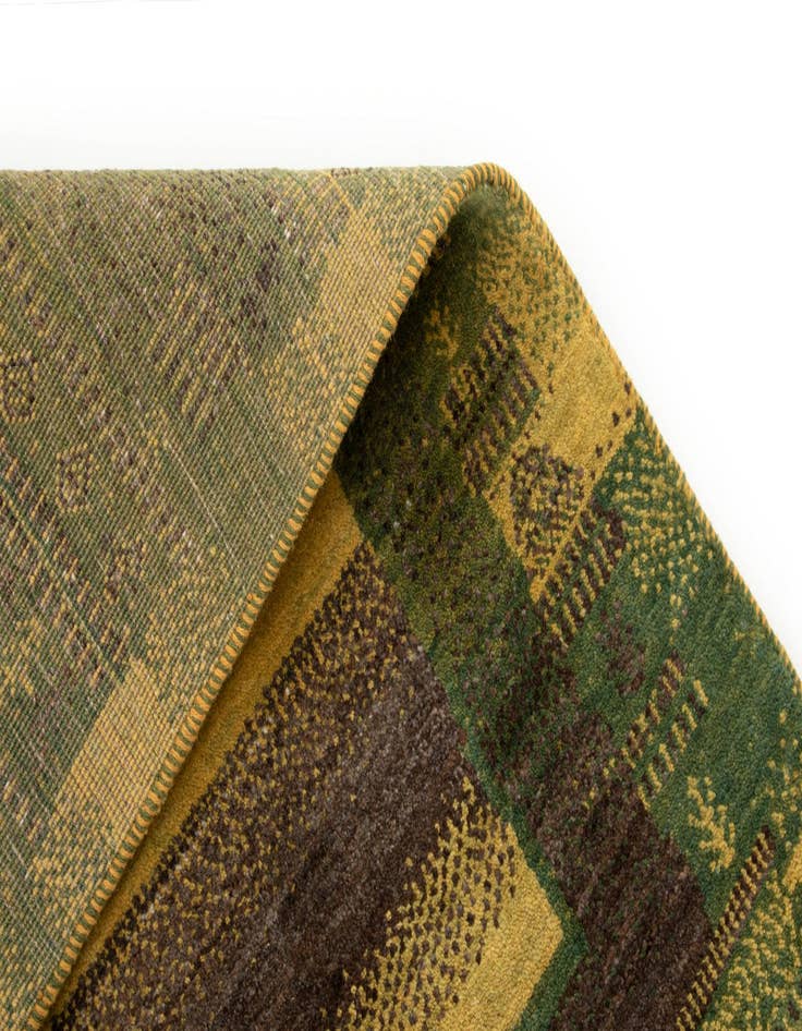 Detail image of 2' 7 x 4' 5 Kashkuli Wool Rug