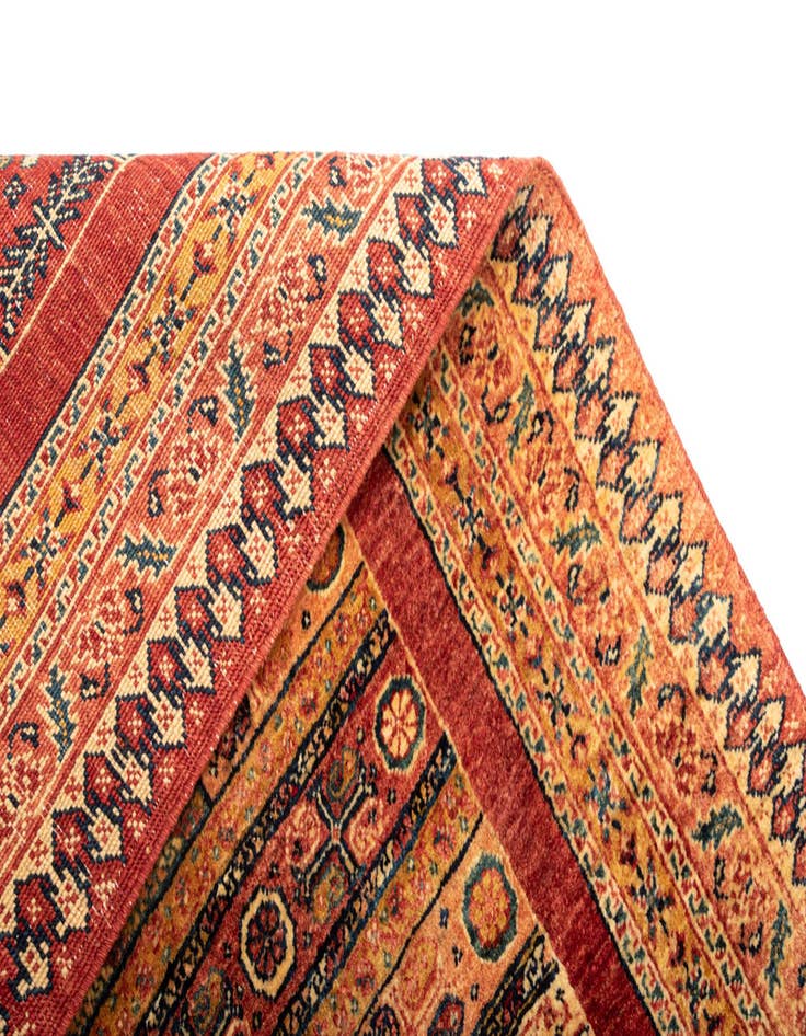 Detail image of 3' 4 x 5' 7 Kashkuli Wool Rug