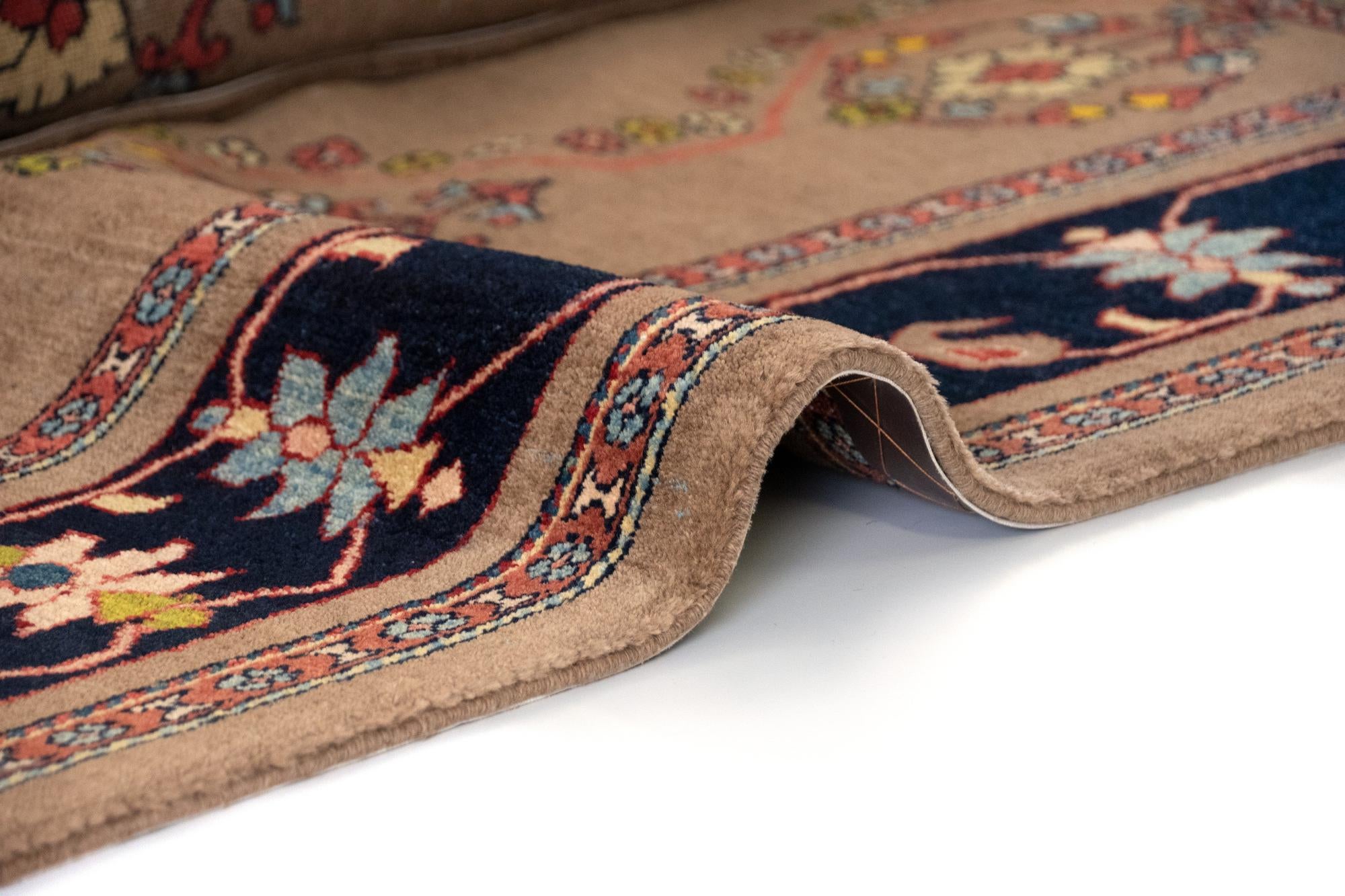 5' 9 x 7' 7 Hand Knotted Kashkuli Persian Wool Rug