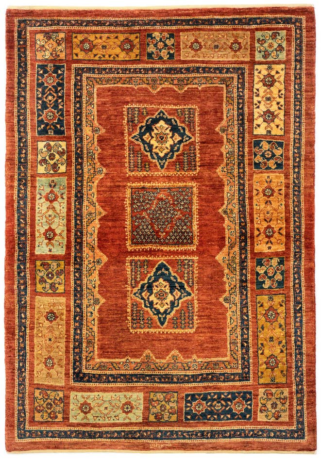 Detail image of 3' 7 x 5' 2 Kashkuli Rug
