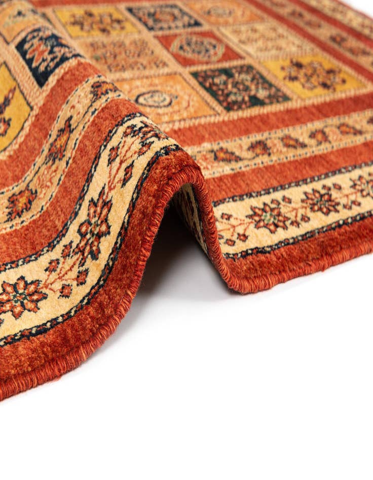 Detail image of 3' 7 x 5' Kashkuli Rug