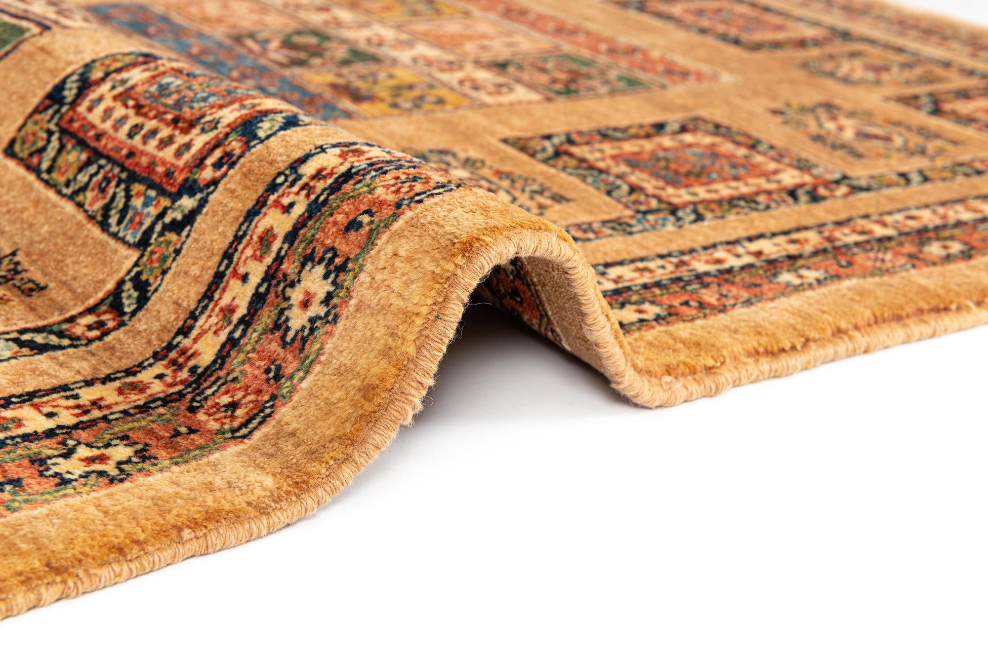 3' 7 x 5' 3 Kashkuli Rug