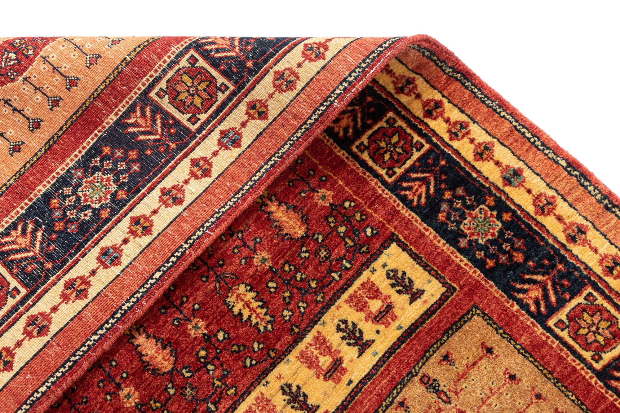 3' 8 x 5' 7 Kashkuli Rug