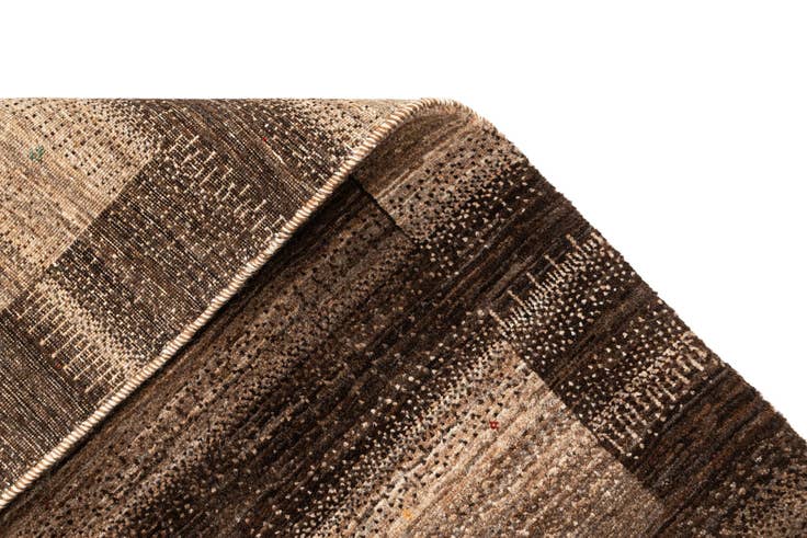 Detail image of 2' 7 x 3' 11 Hand Knotted Kashkuli Rug