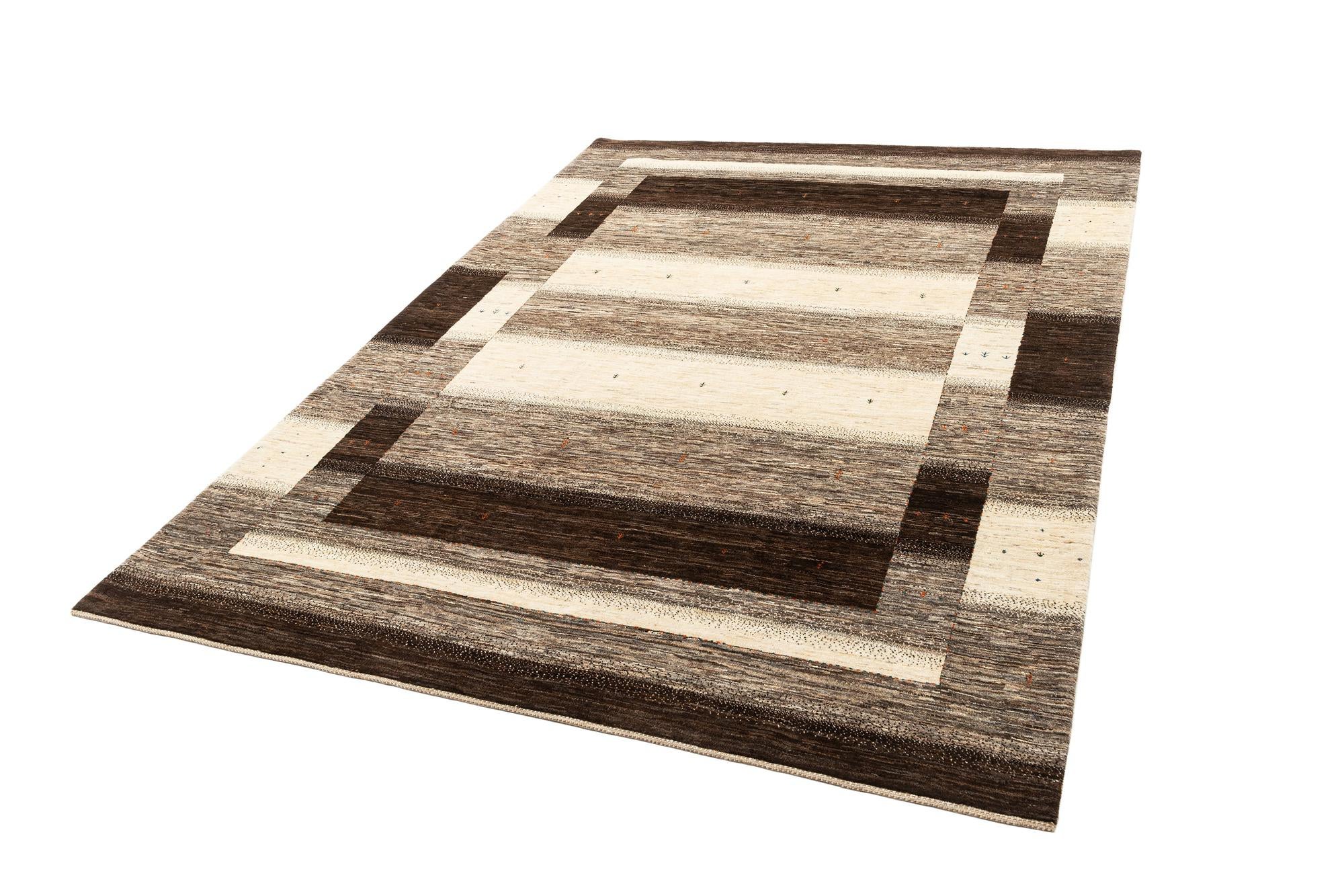 7' 5 x 10' 4 Hand Knotted Kashkuli Rug