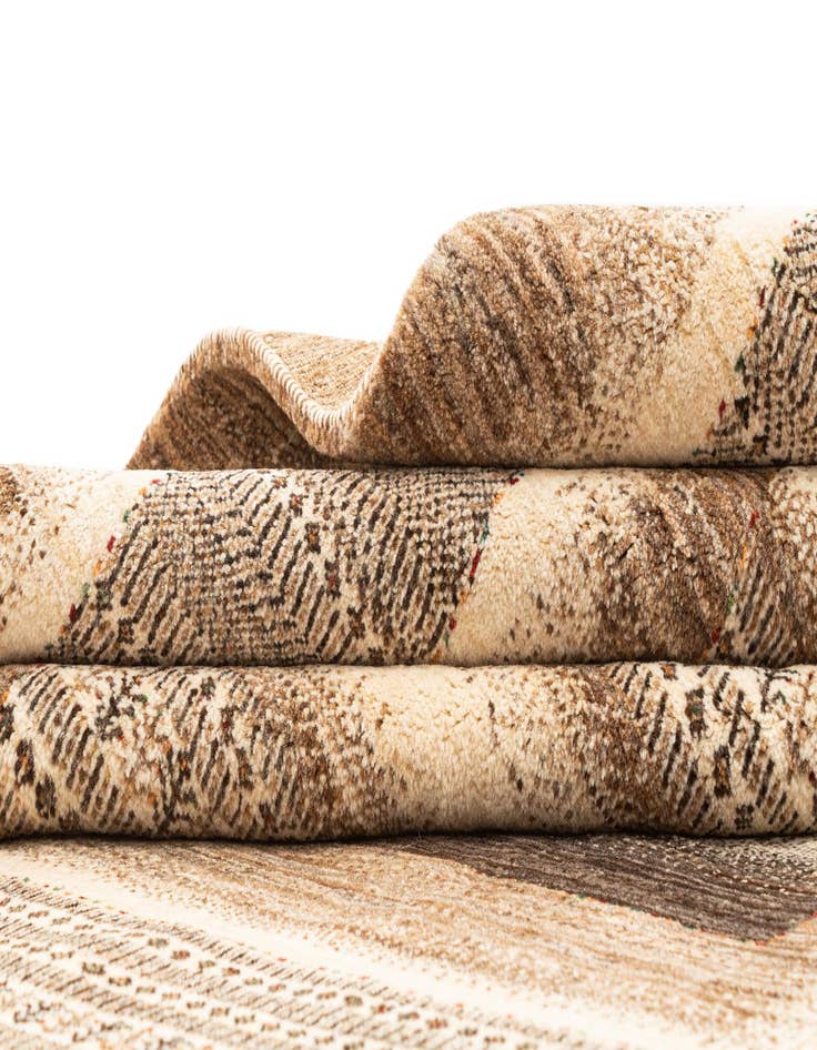 Detail image of 5' 9 x 7' 9  Hand Knotted Kashkuli Rug