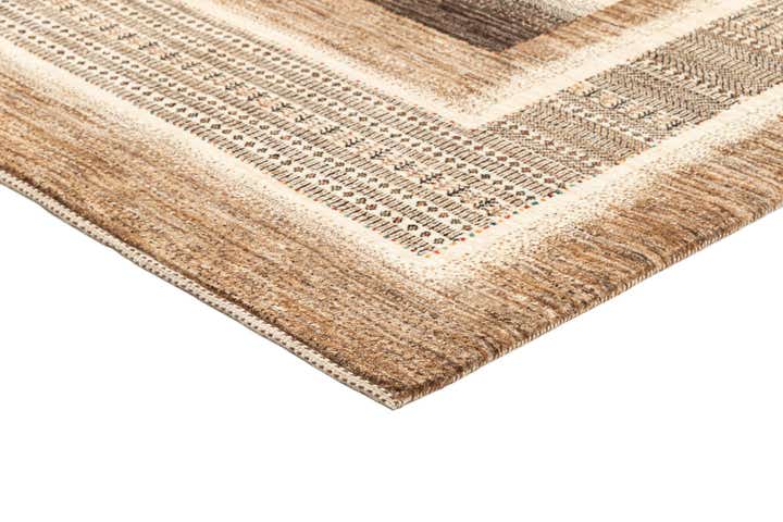 5' 9 x 7' 9 Hand Knotted Kashkuli Rug