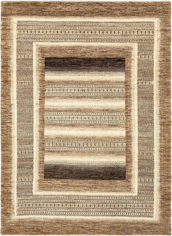 Detail image of 5' 9 x 7' 9 Hand Knotted Kashkuli Rug