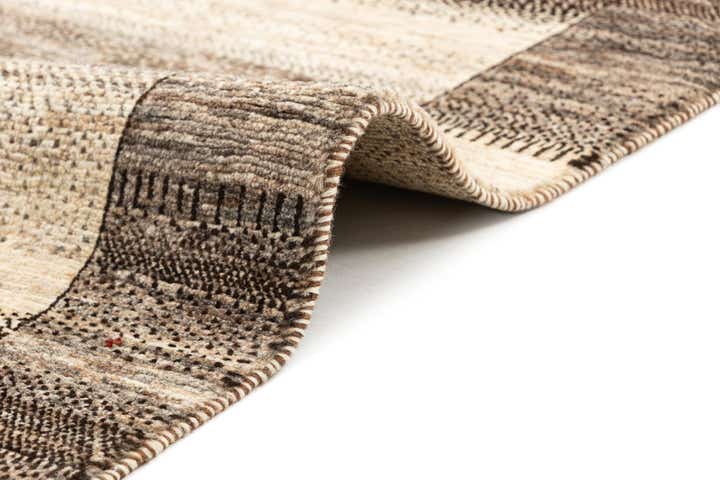 2' 7 x 3' 11 Hand Knotted Kashkuli Rug