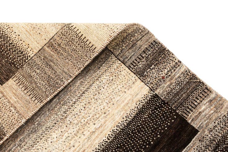 Detail image of 2' 7 x 3' 11 Hand Knotted Kashkuli Rug
