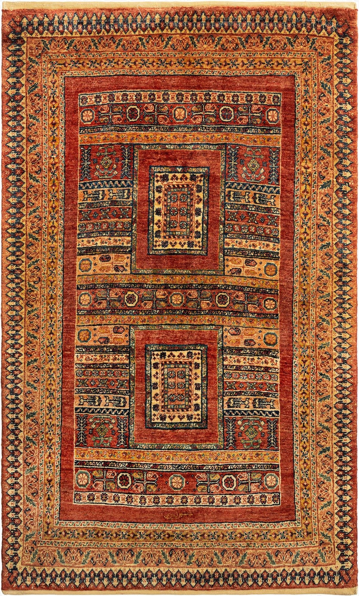 3' 4 x 5' 7 Kashkuli Wool Rug