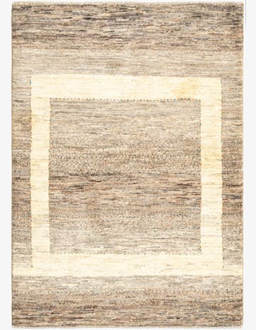 3' 4 x 4' 9 Kashkuli Wool Rug