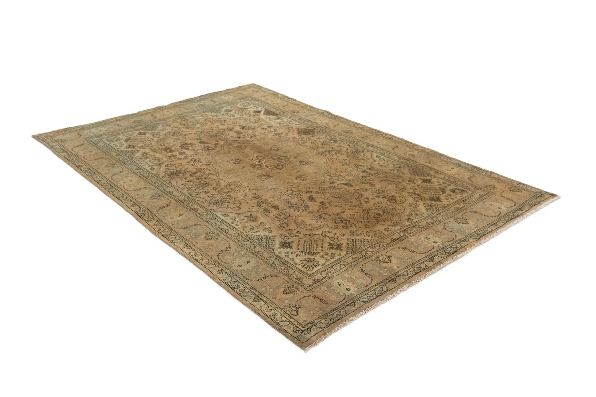 7' 1 x 10' 5 Hand Knotted Kashmar Persian Wool Rug