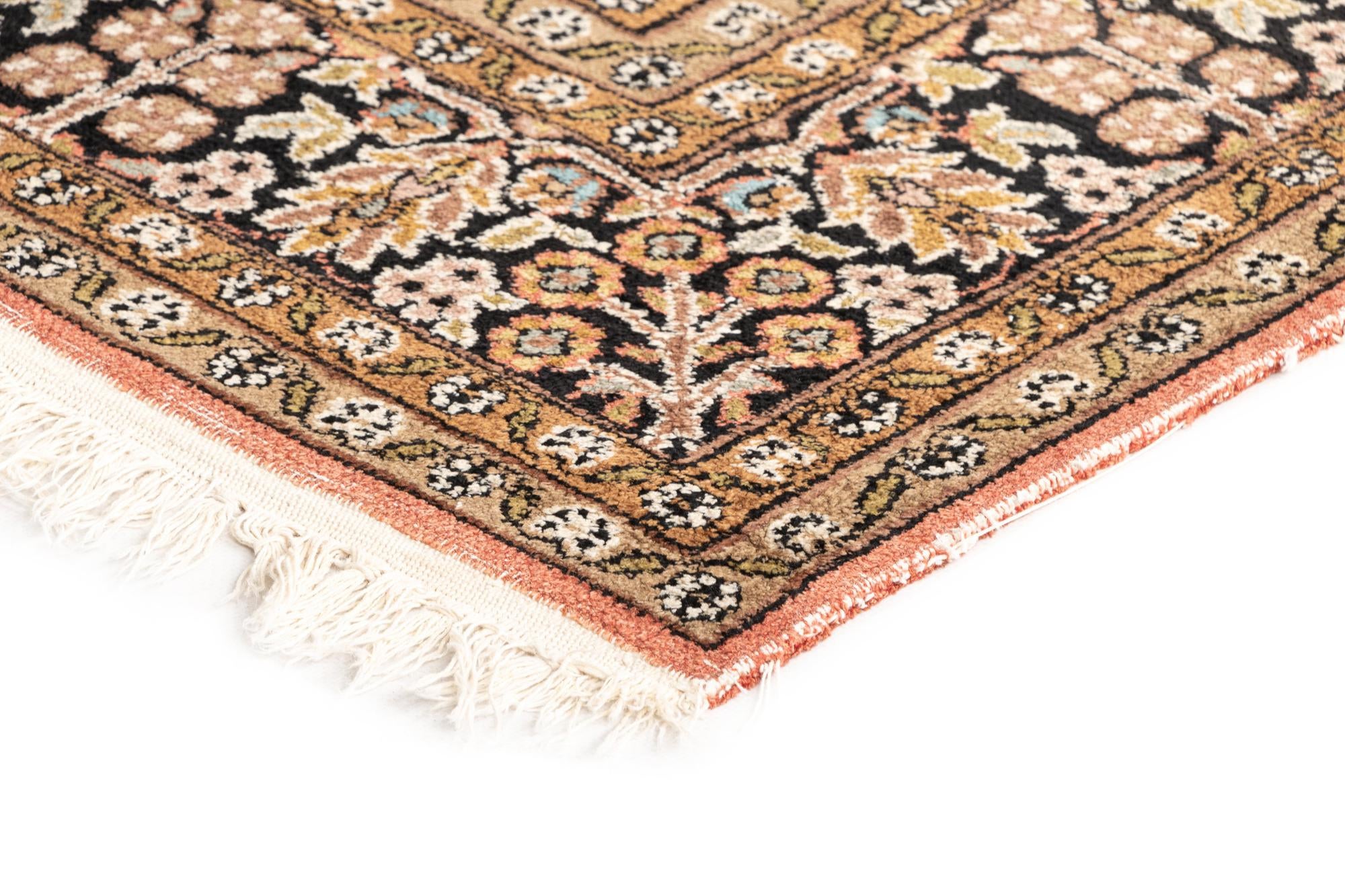 3' 10 x 6' 7 Kashmir Wool Rug