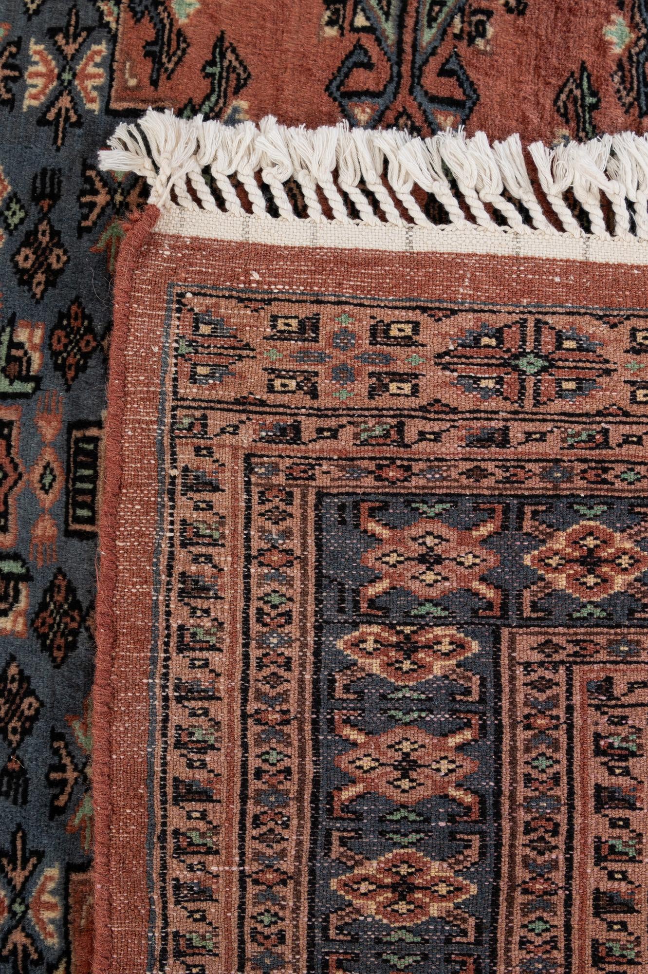 4' 3 x 5' 7 Hand Knotted Kazak Oriental Wool Rug