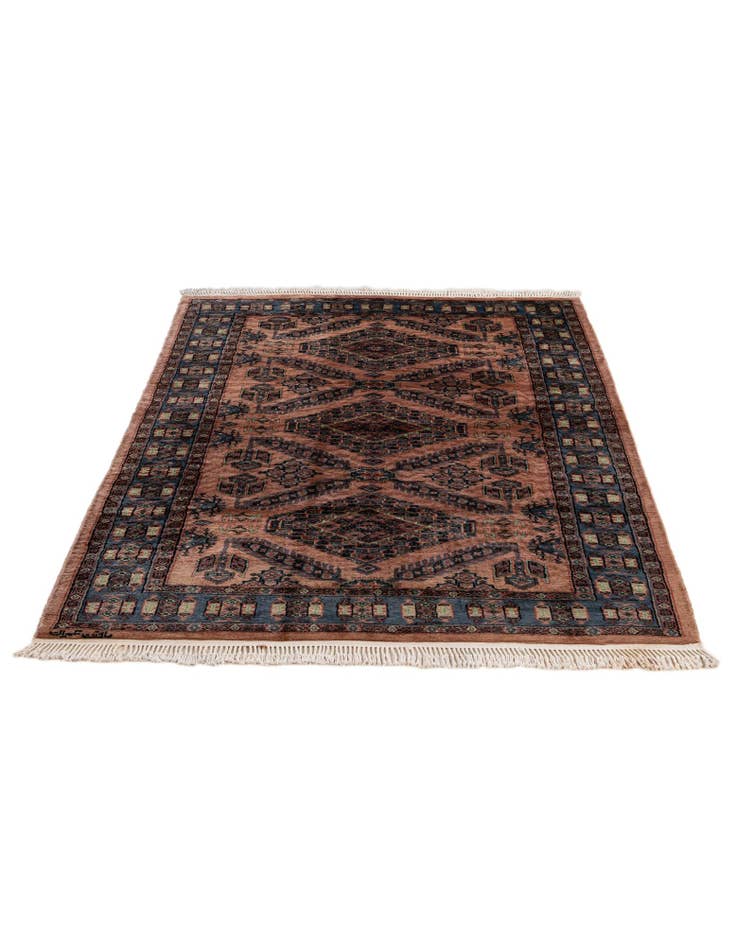Detail image of 4' 4 x 6' 3 Hand Knotted Kazak Oriental Wool Rug