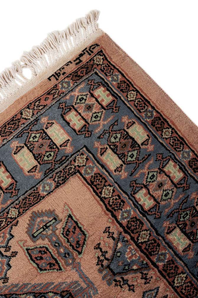 4' 4 x 6' 3 Hand Knotted Kazak Oriental Wool Rug