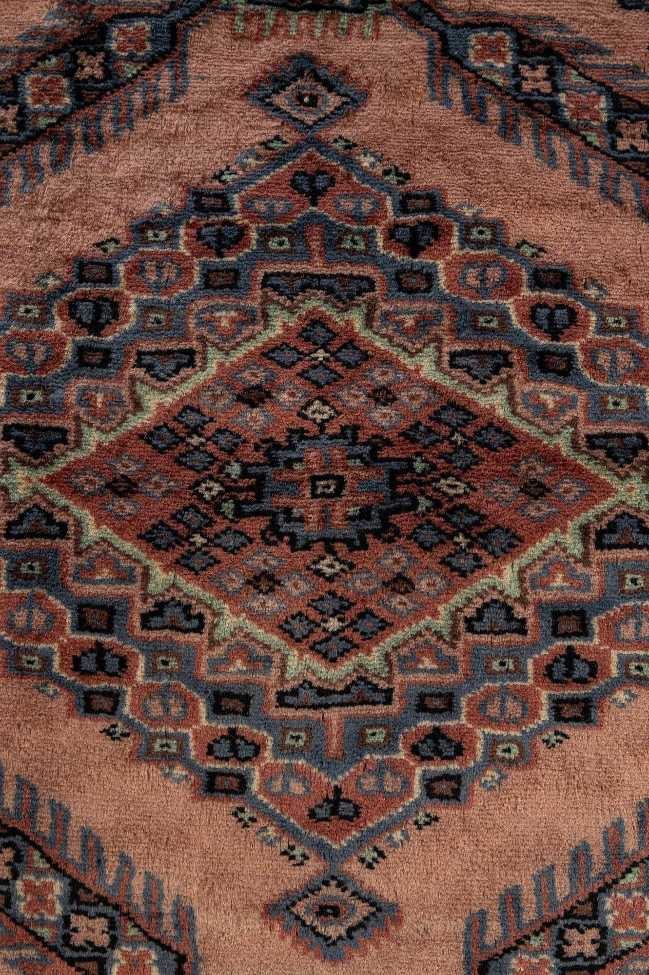 4' 4 x 6' 3 Hand Knotted Kazak Oriental Wool Rug