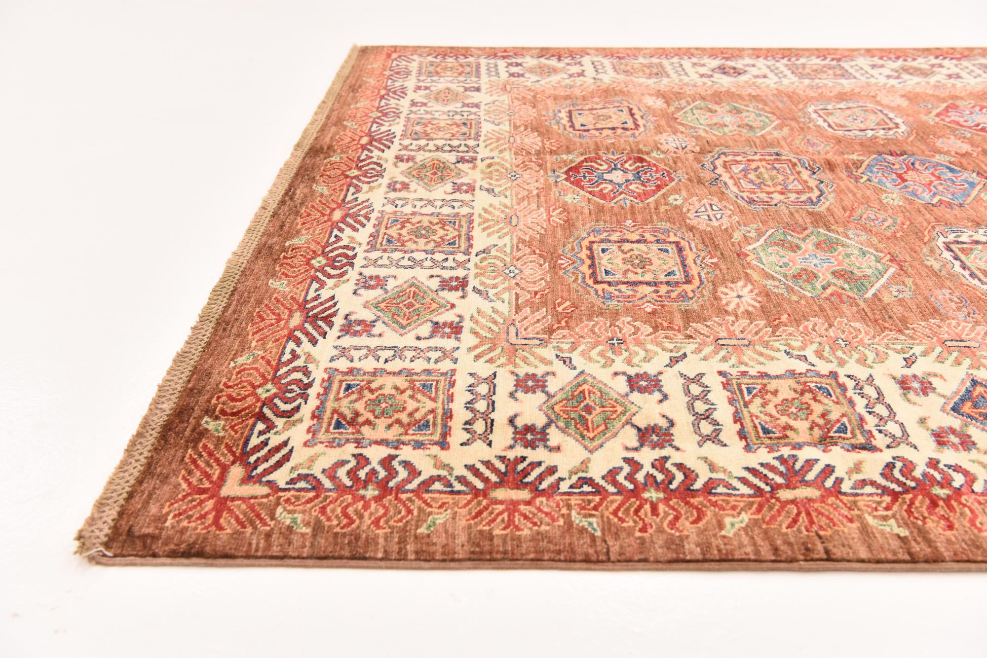 5' 6 x 7' 10 Hand Knotted Kazak Oriental Rug