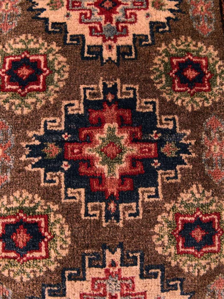 2' x 2' 10 Hand Knotted Kazak Rug
