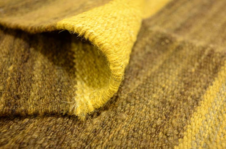 Detail image of 4' 1 x 5' 8 Hand Woven Kilim Afghan Wool Rug