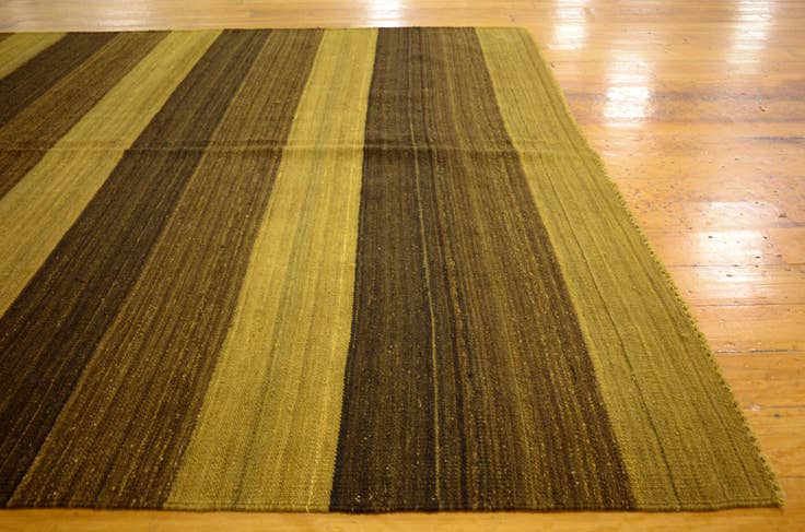 Detail image of 5' 1 x 6' 11 Hand Woven Kilim Afghan Wool Rug