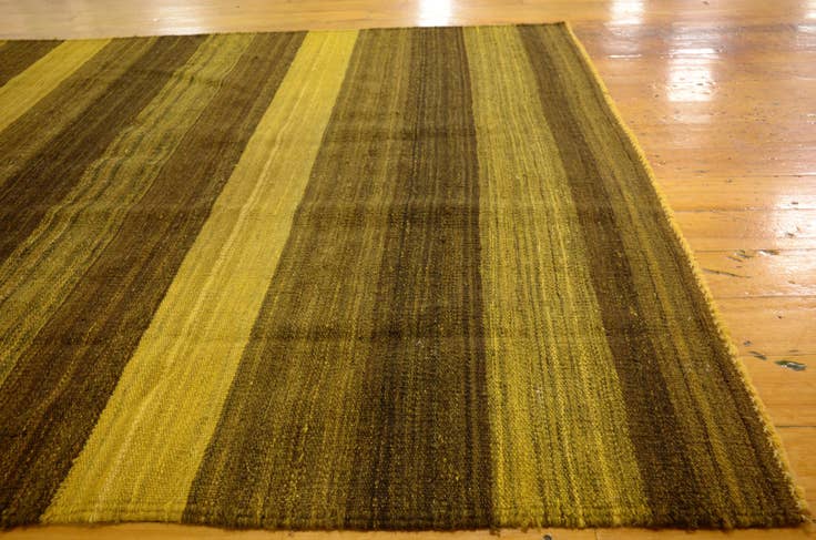 Detail image of 4' 2 x 5' 10 Hand Woven Kilim Afghan Wool Rug