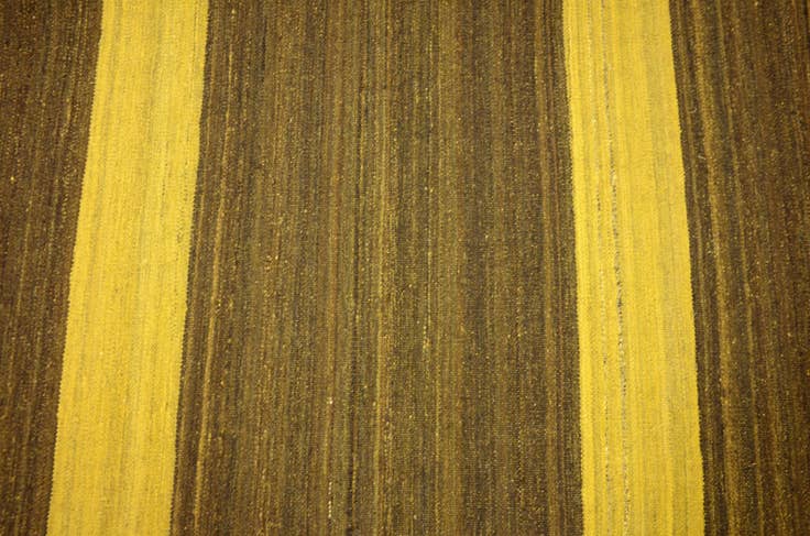 Detail image of 5' 6 x 7' 6 Hand Woven Kilim Afghan Wool Rug