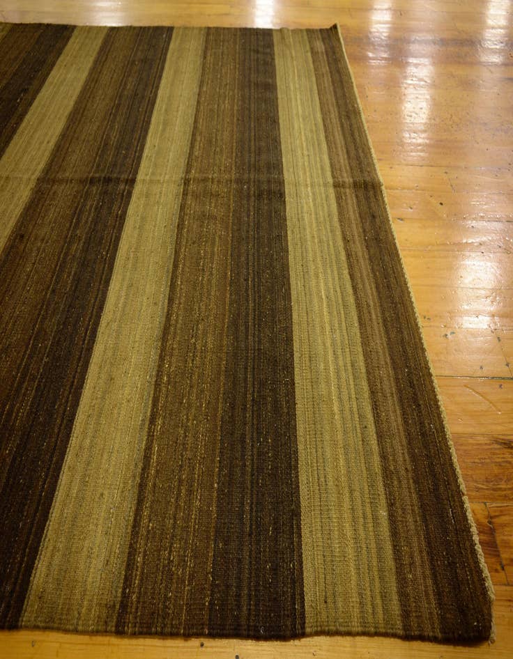 Detail image of 5' 1 x 6' 10  Hand Woven Kilim Afghan Wool Rug