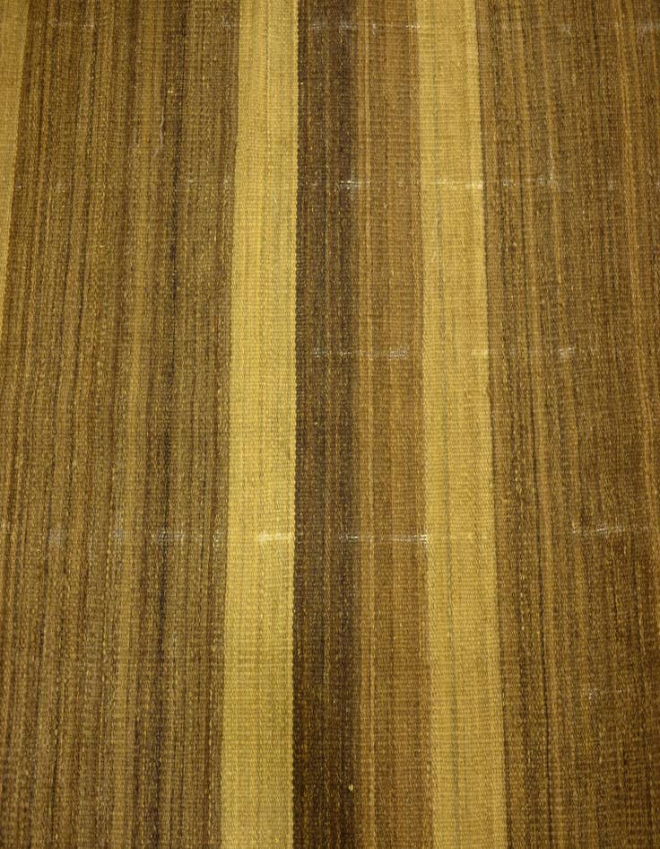 Detail image of 4' 1 x 5' 8 Hand Woven Kilim Afghan Wool Rug