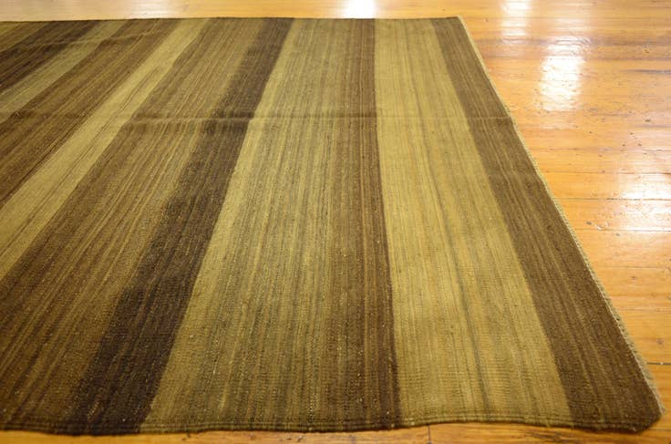 Detail image of 5' 1 x 6' 8 Hand Woven Kilim Afghan Wool Rug