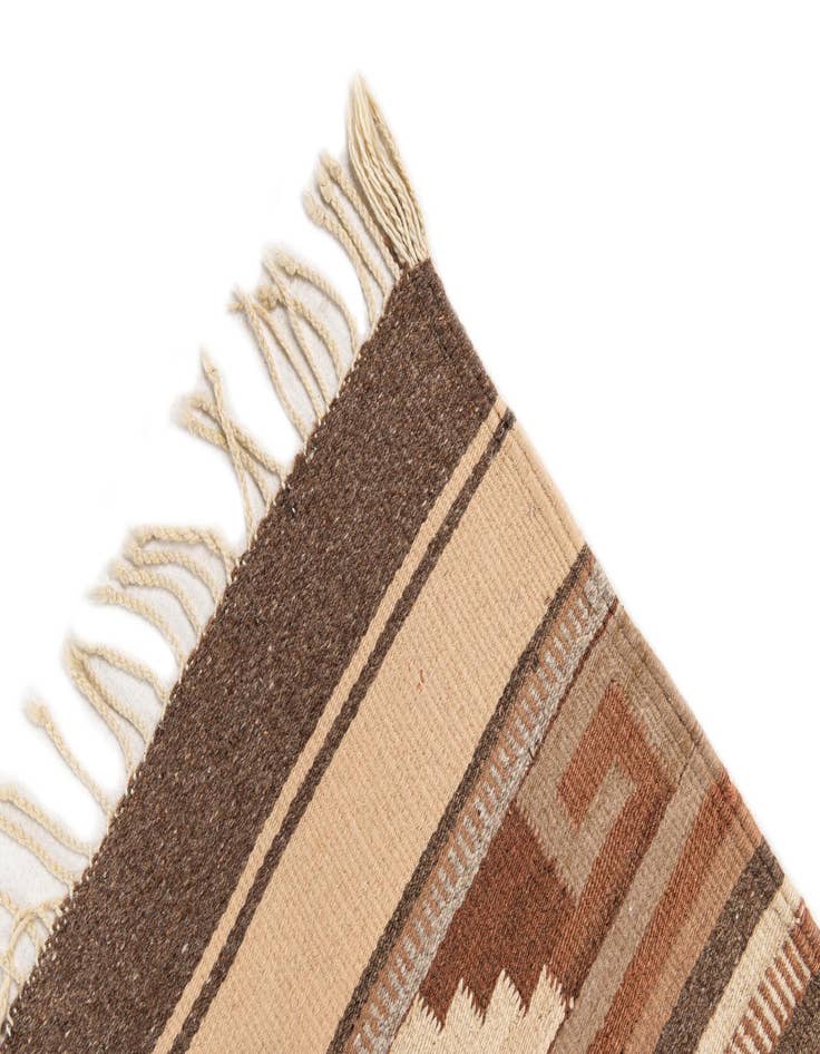 Detail image of 2' 7 x 4' 9  Hand Woven Kilim Dhurrie Wool Rug