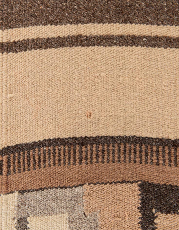 Detail image of 2' 7 x 4' 9  Hand Woven Kilim Dhurrie Wool Rug