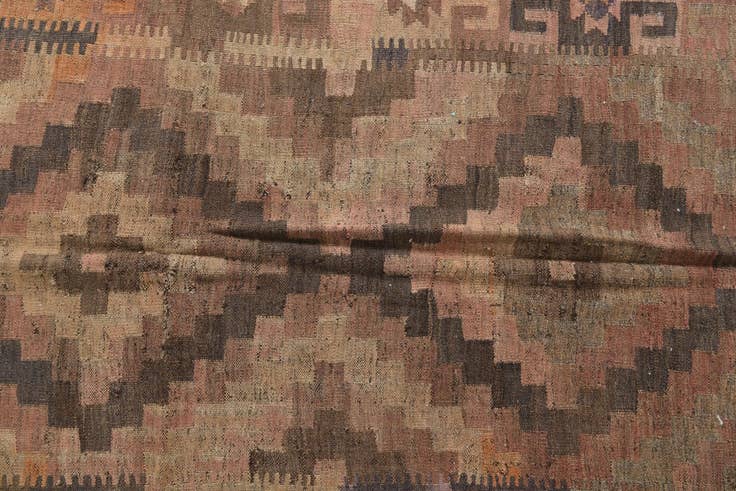 Detail image of 5' 4 x 7' 6 Hand Woven Kilim Fars Wool Rug