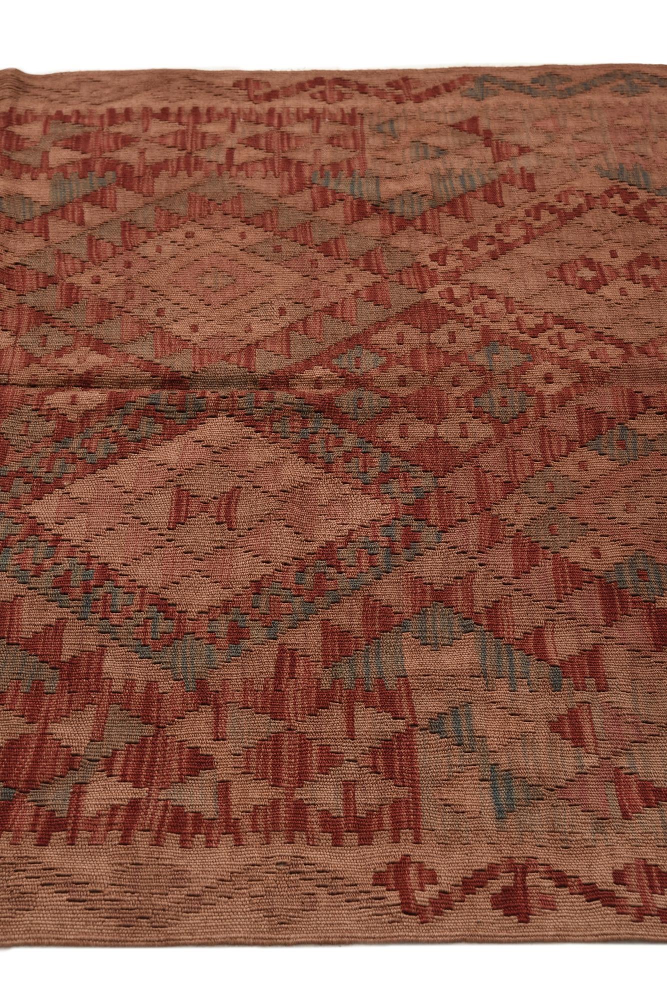 3' 11 x 6' 2 Hand Woven Kilim Fars Wool Rug