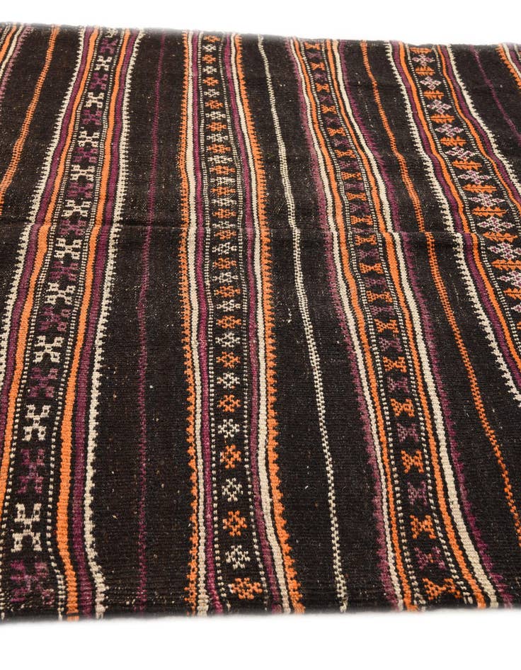 Detail image of 5' 7 x 9' 10  Hand Woven Kilim Fars Wool Rug