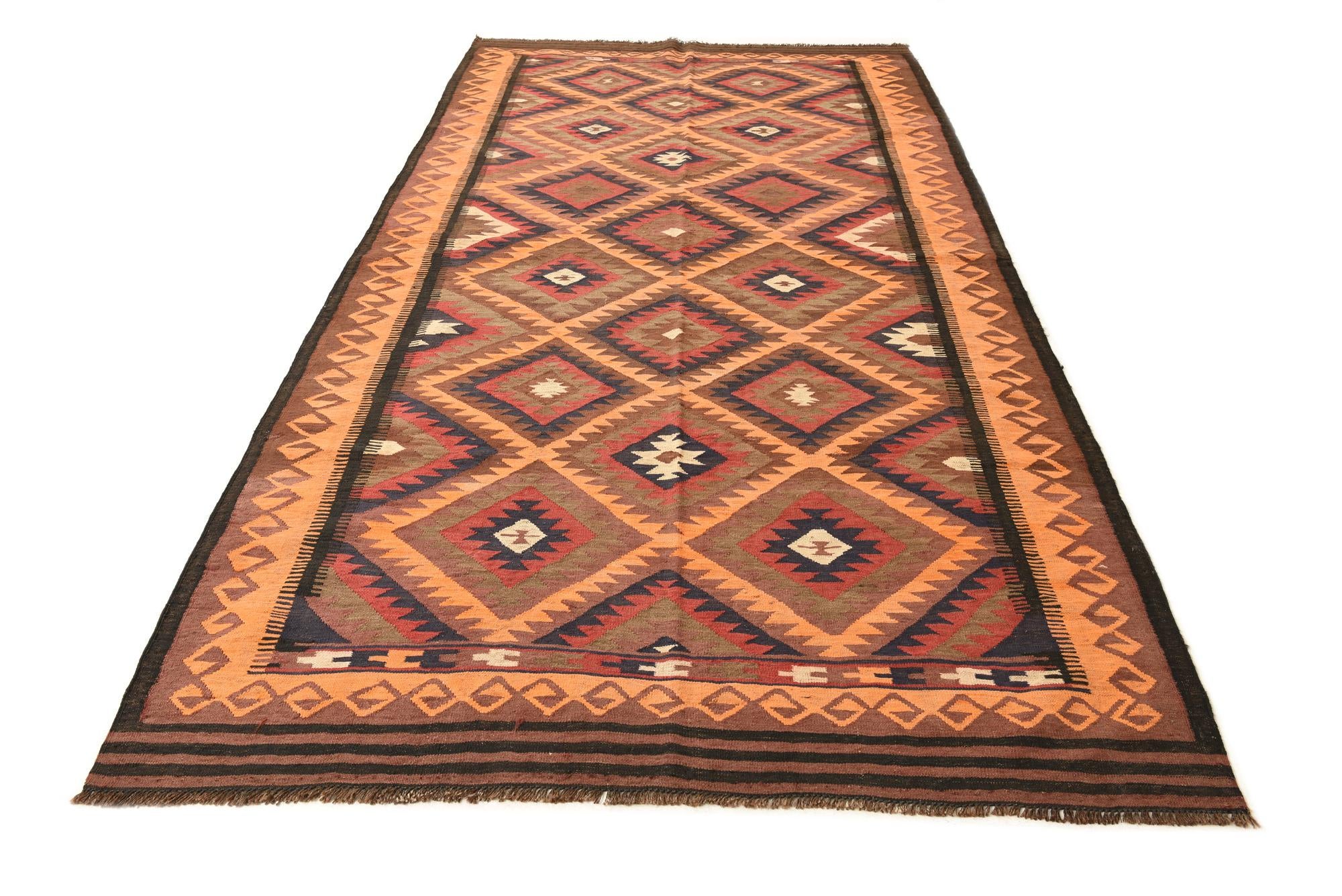 5' 6 x 10' 6 Hand Woven Kilim Fars Wool Rug