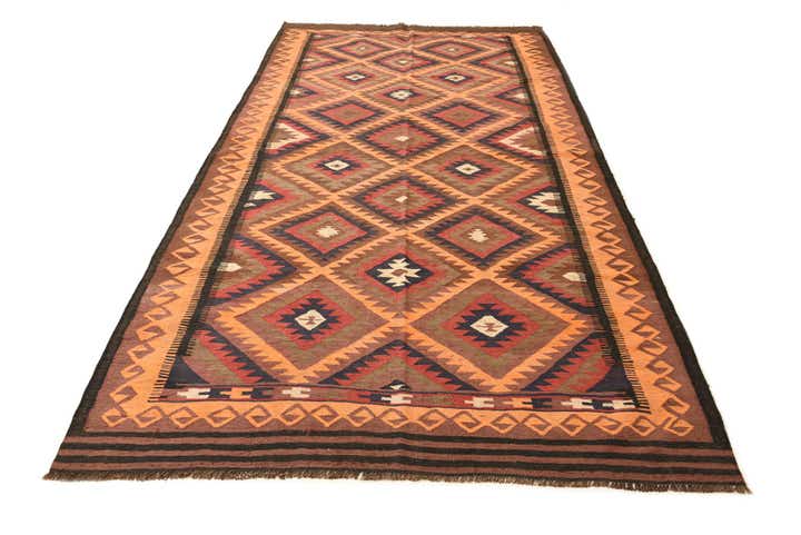 5' 6 x 10' 6 Hand Woven Kilim Fars Wool Rug