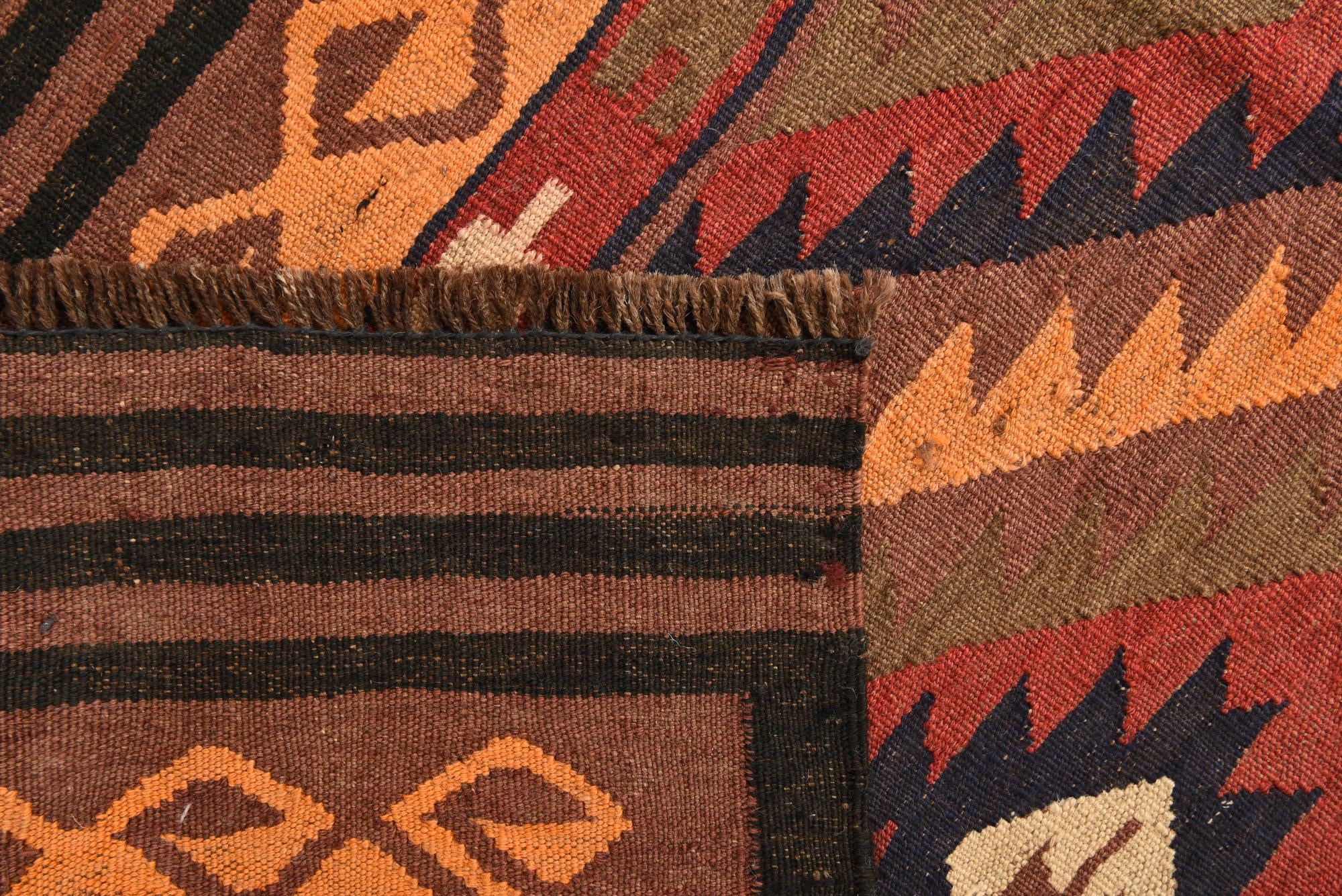 5' 6 x 10' 6 Hand Woven Kilim Fars Wool Rug