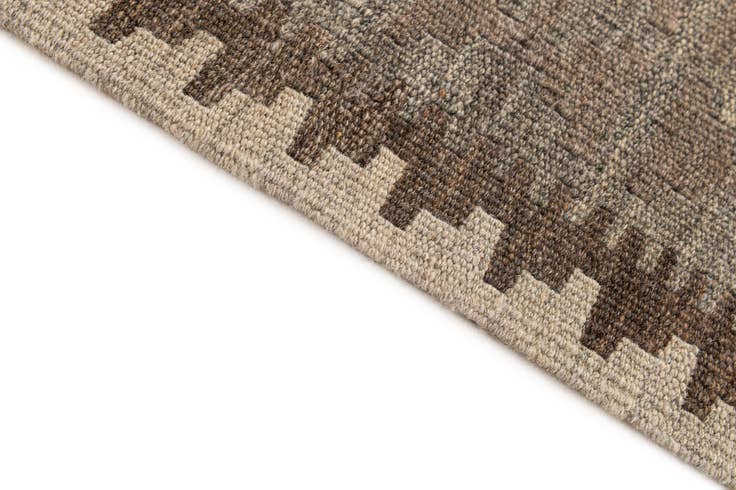 Detail image of 3' 11 x 6' 9 Hand Woven Kilim Maymana Wool Rug