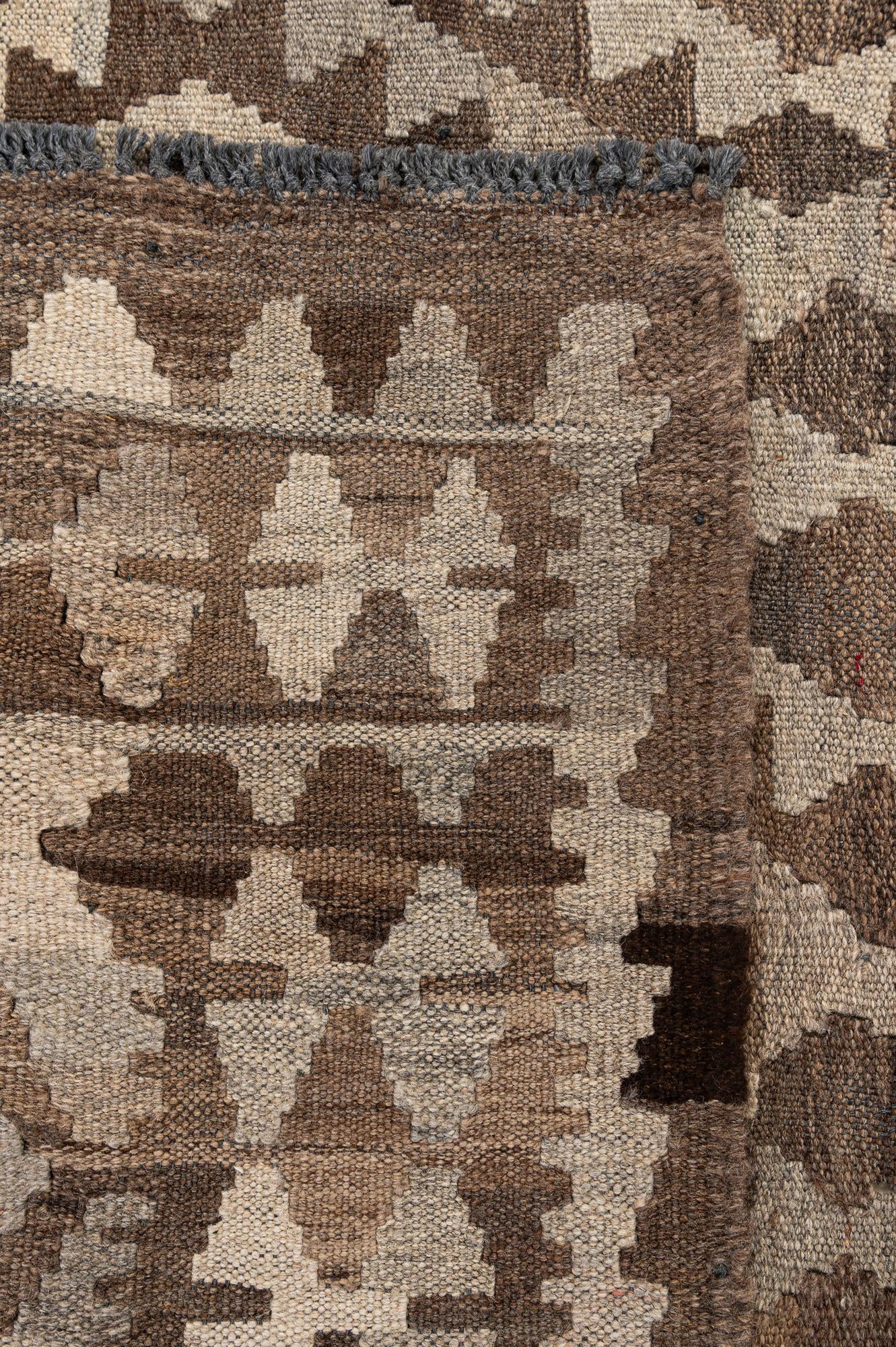 4' 6 x 6' 3 Hand Woven Kilim Maymana Wool Rug