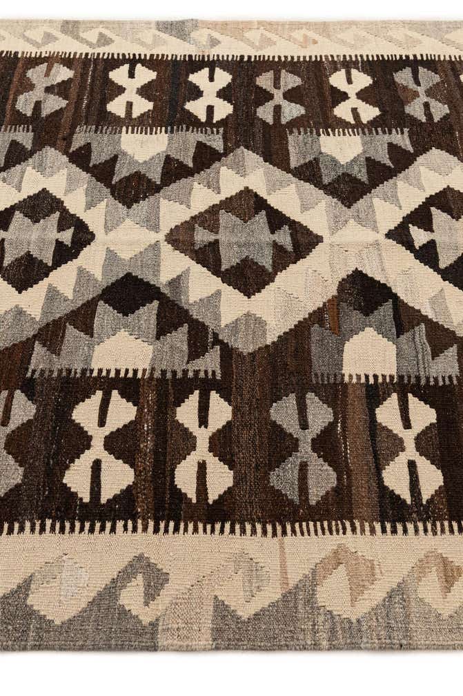 5' x 6' 7 Hand Woven Kilim Maymana Wool Rug