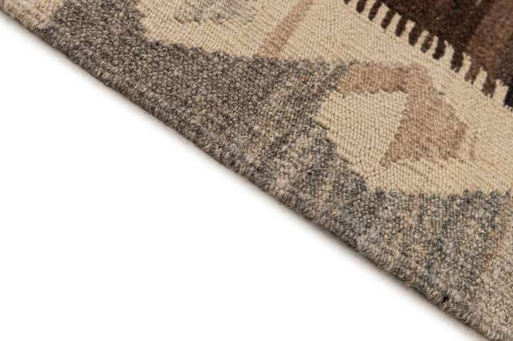 5' x 6' 7 Hand Woven Kilim Maymana Wool Rug