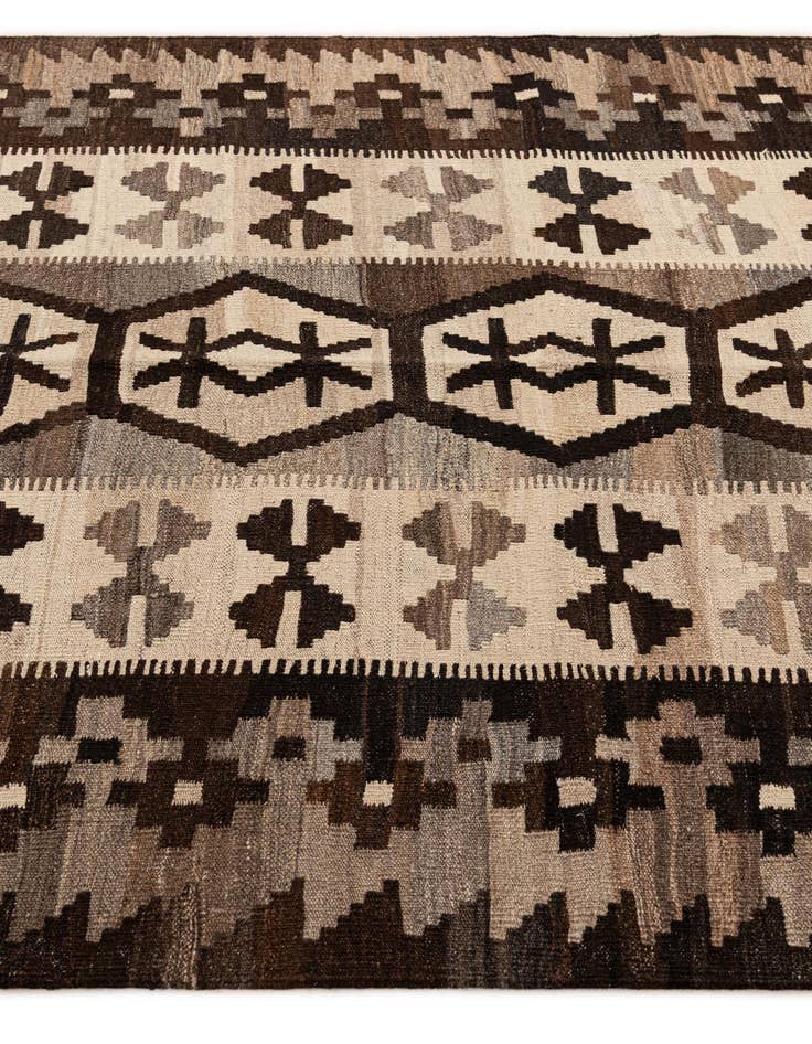 Detail image of 5' x 6' 9 Hand Woven Kilim Maymana Wool Rug