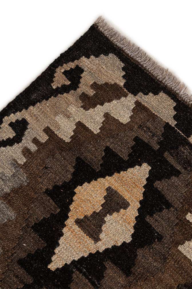 5' x 6' 7 Hand Woven Kilim Maymana Wool Rug
