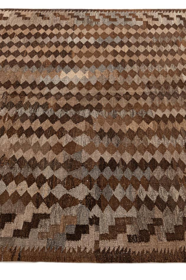 Detail image of 5' 4 x 5' 11 Hand Woven Kilim Maymana Wool Rug